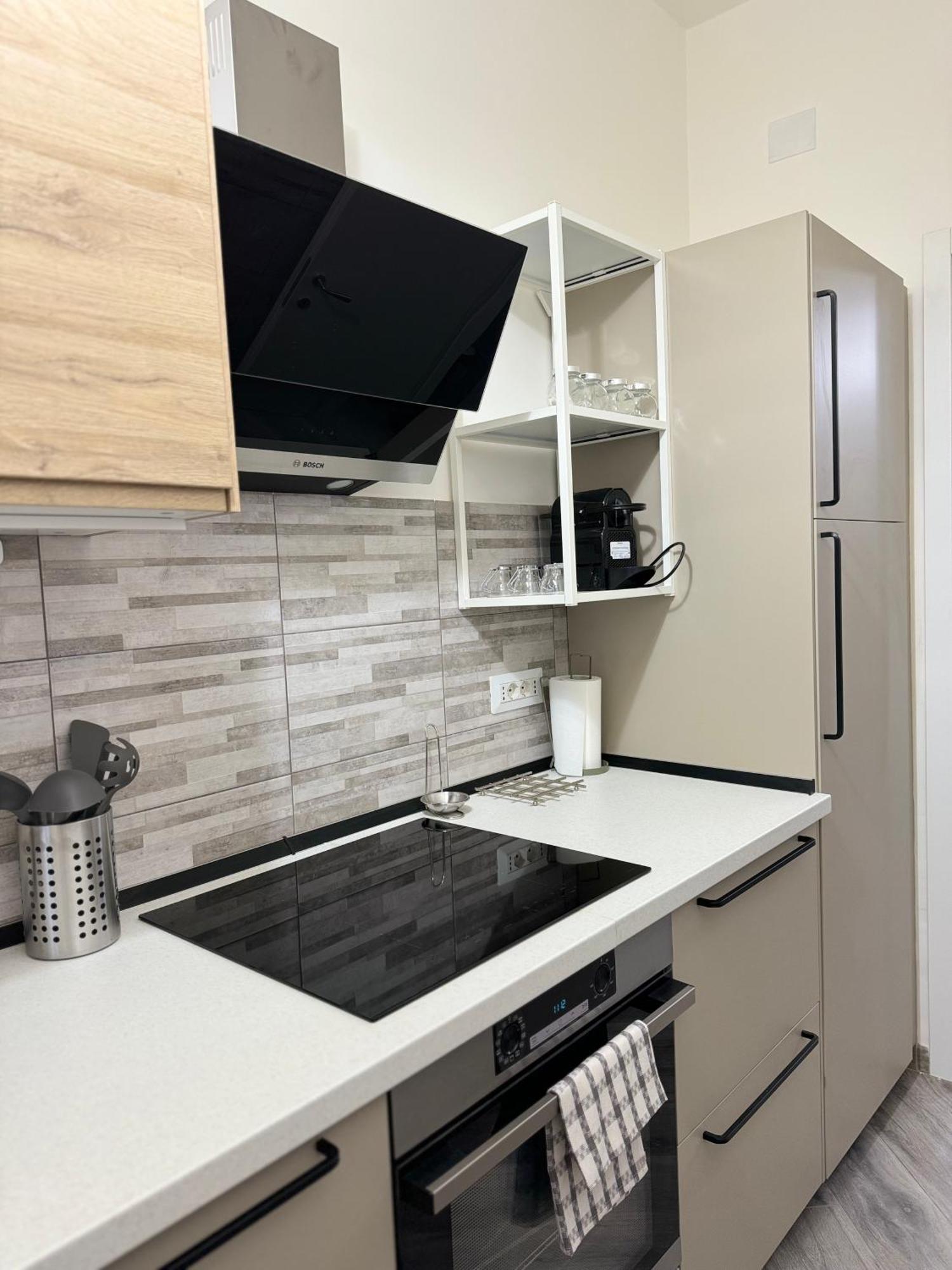 Trento House Zona Stazione Centro Storico Lejlighed Parma Eksteriør billede
